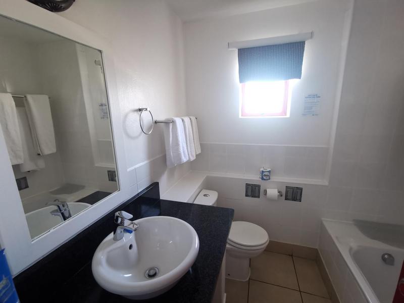 2 Bedroom Property for Sale in Mykonos Western Cape